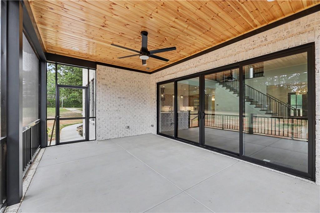 2831 Lockland Drive Property Photo 39