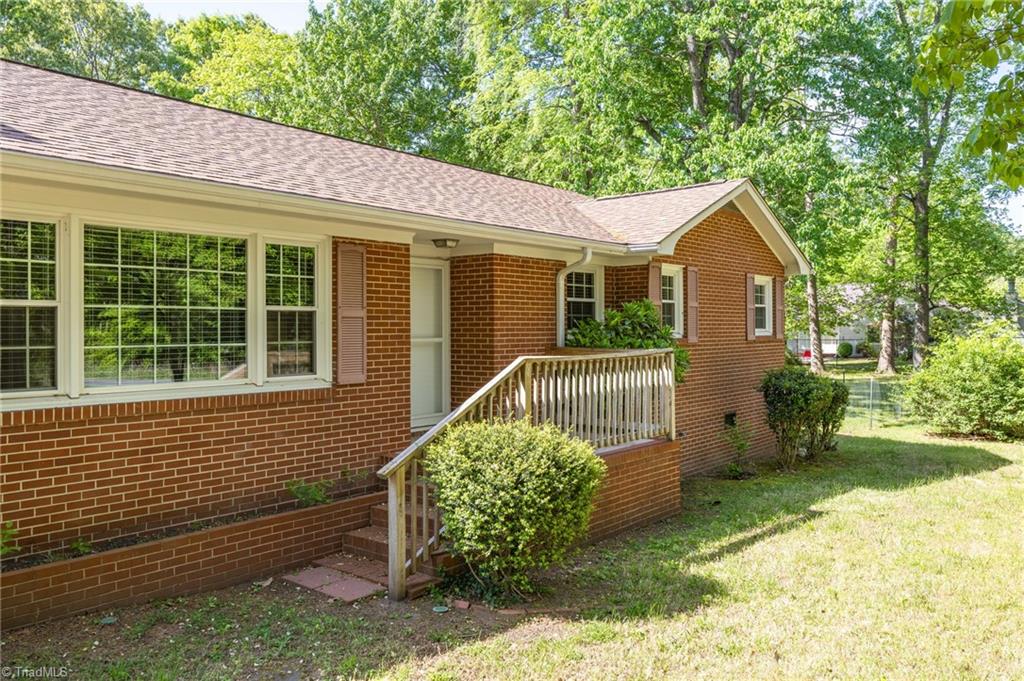 550 Stadium Drive Property Photo 6