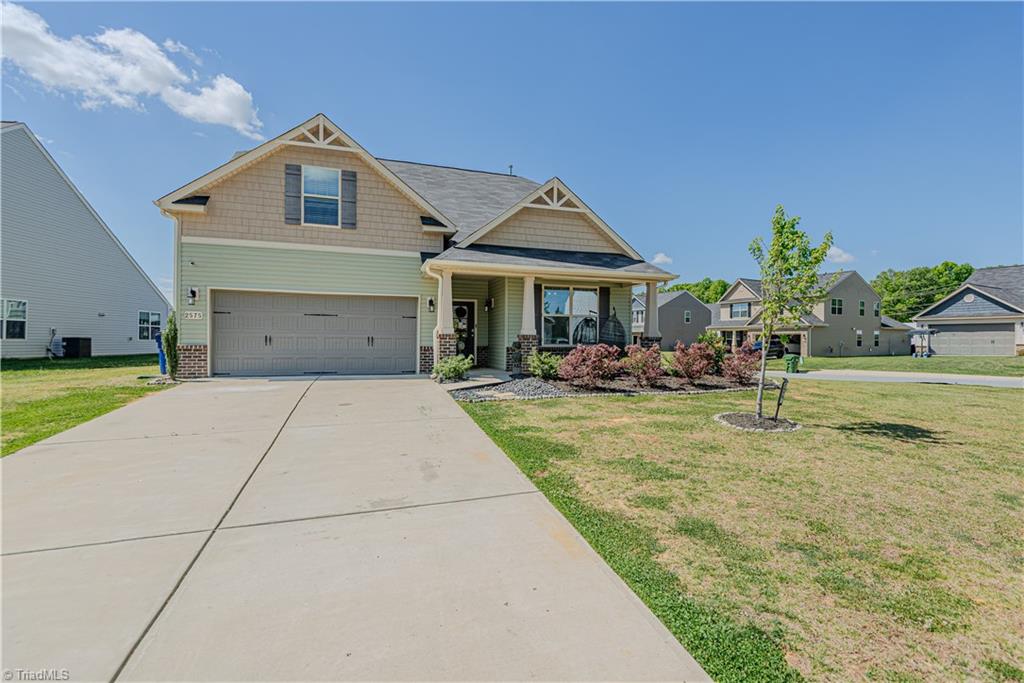 2575 Lacy Holt Road Property Photo 4