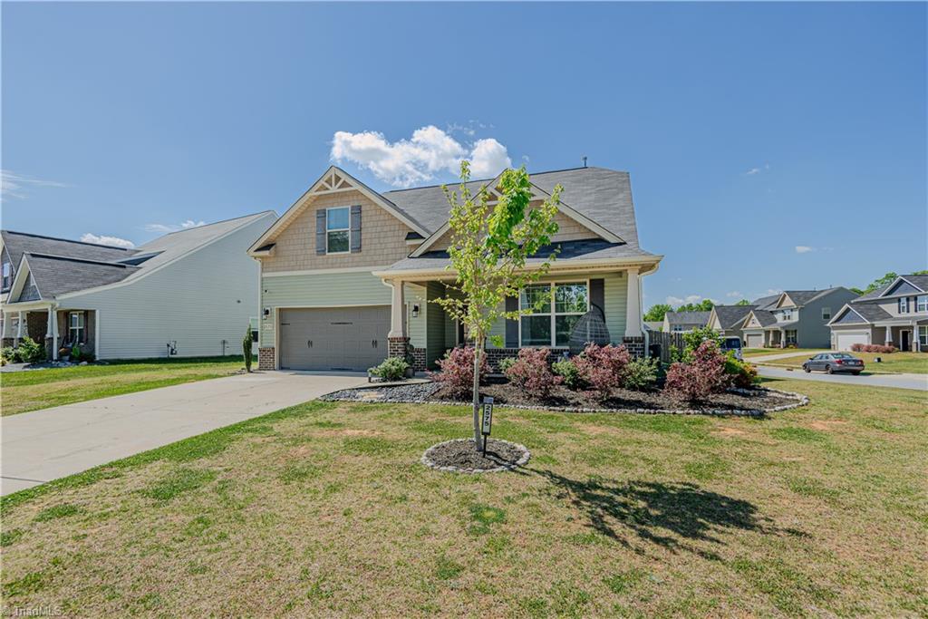 2575 Lacy Holt Road Property Photo 5