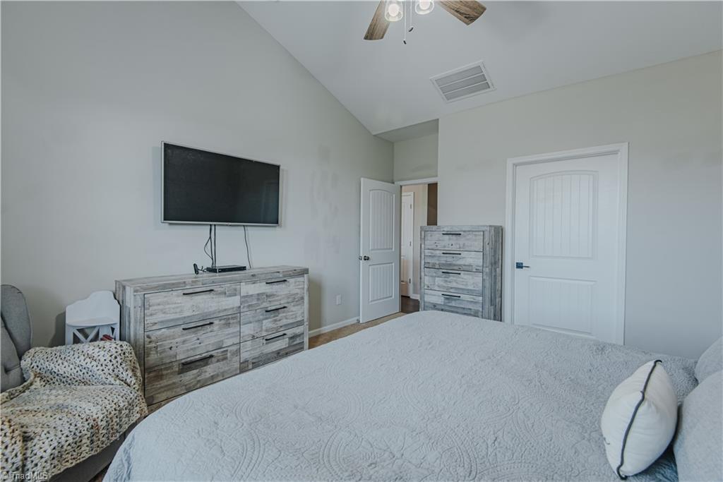 2575 Lacy Holt Road Property Photo 20