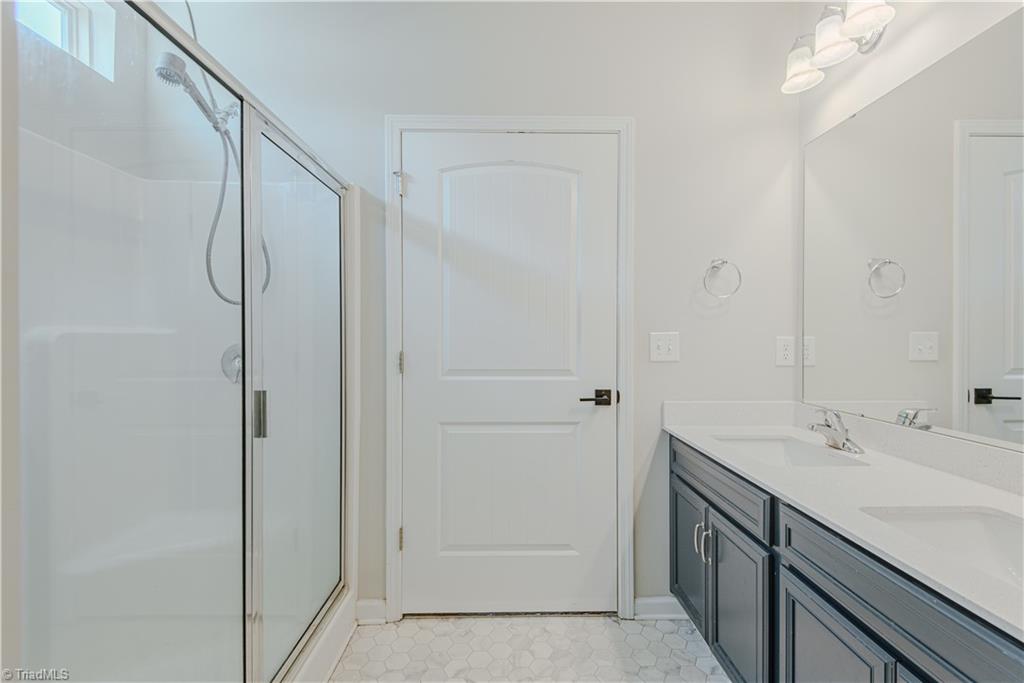 2575 Lacy Holt Road Property Photo 23