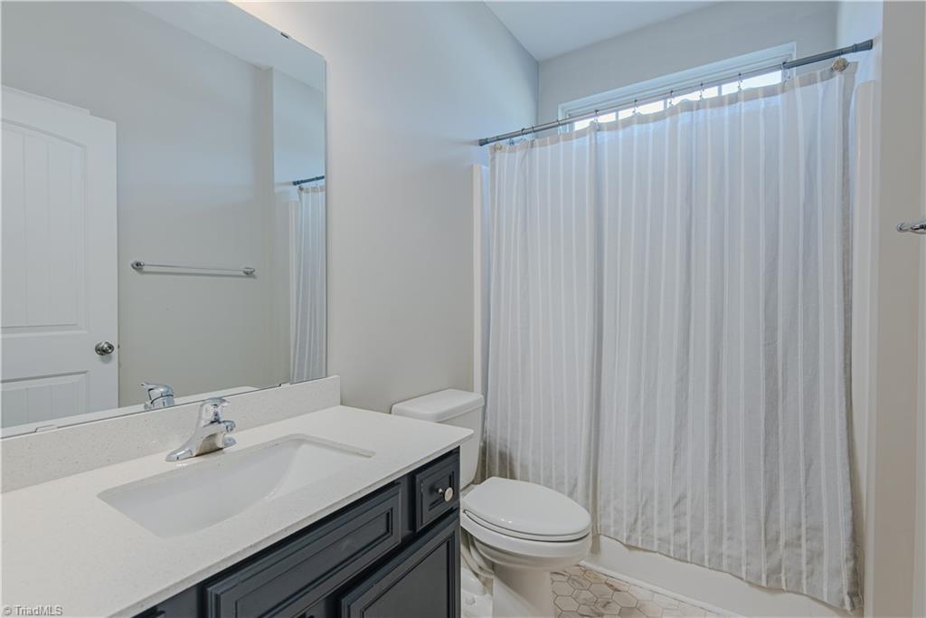2575 Lacy Holt Road Property Photo 24