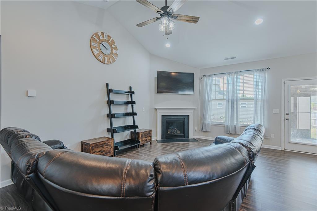 2575 Lacy Holt Road Property Photo 30