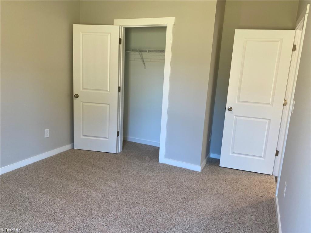 413 E Lee Avenue Property Photo 19