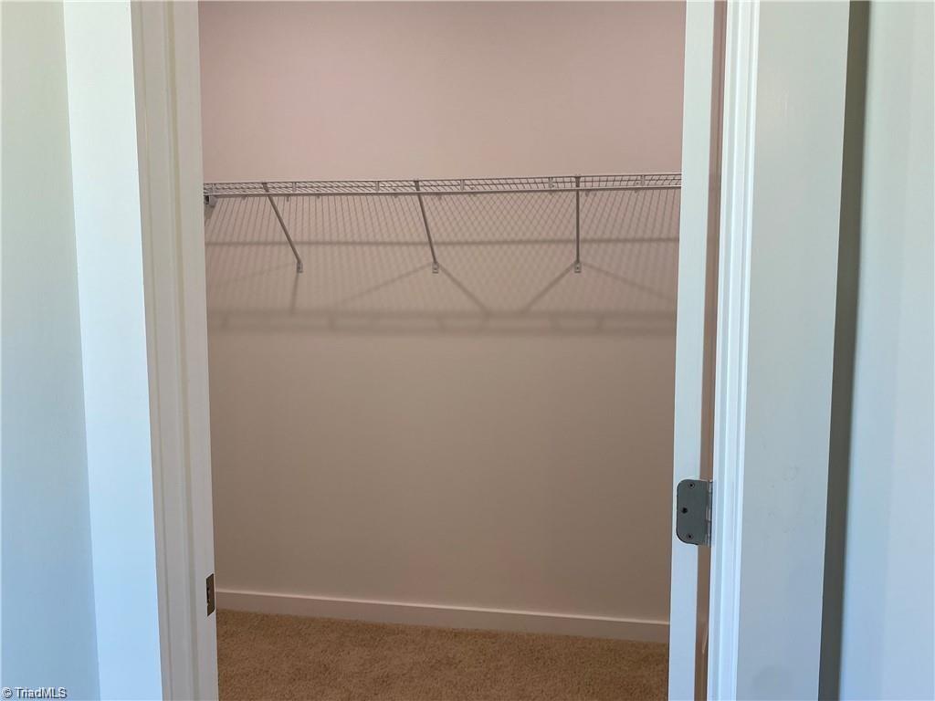 413 E Lee Avenue Property Photo 26