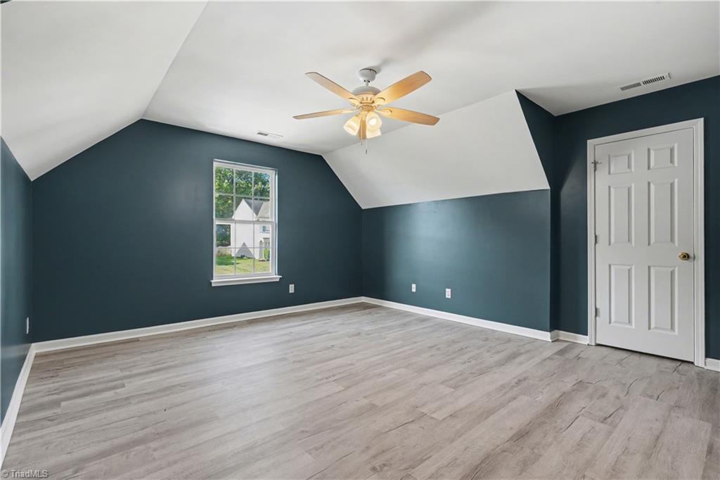 1579 Pondhaven Drive Property Photo 18
