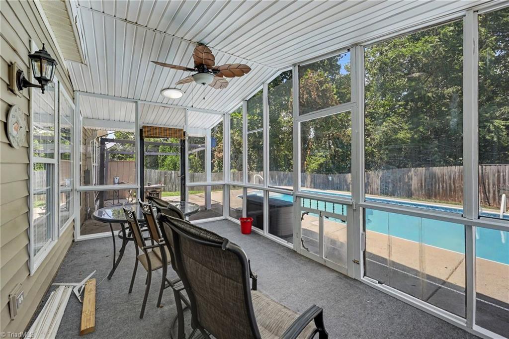 1579 Pondhaven Drive Property Photo 36