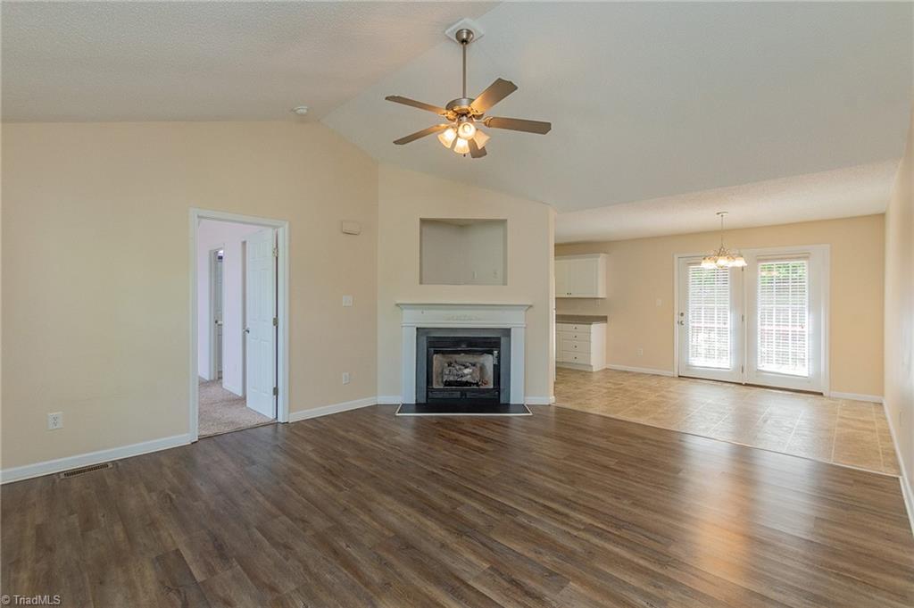 676 Old Castle Drive Property Photo 3
