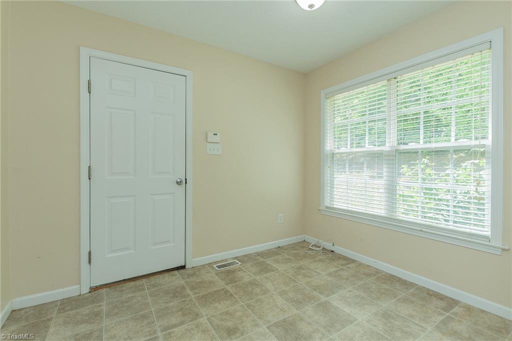 676 Old Castle Drive Property Photo 9