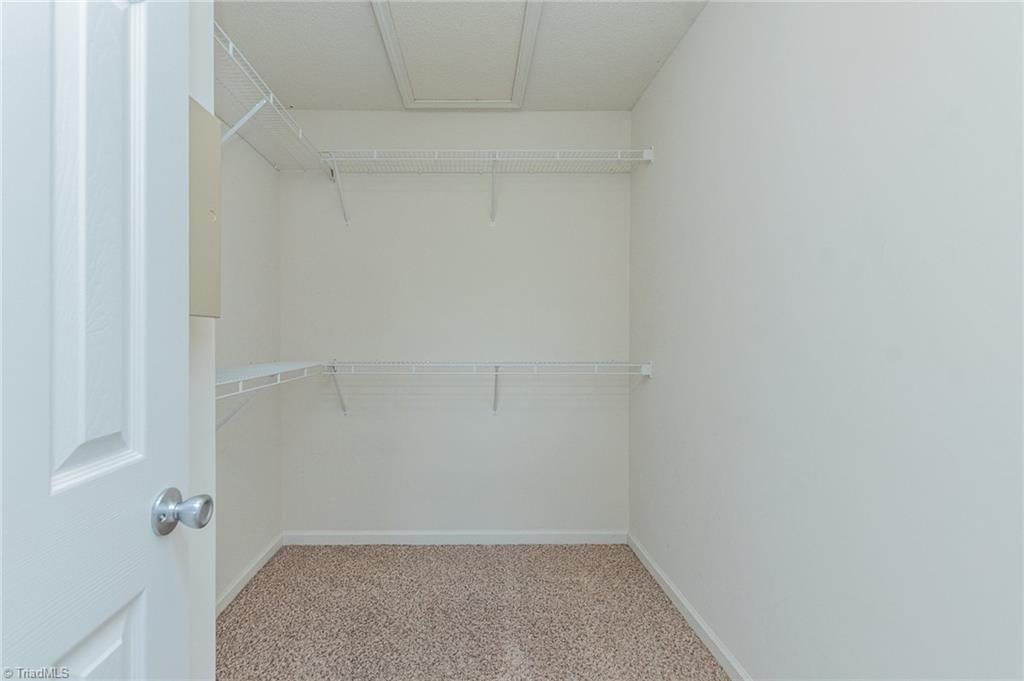 676 Old Castle Drive Property Photo 14