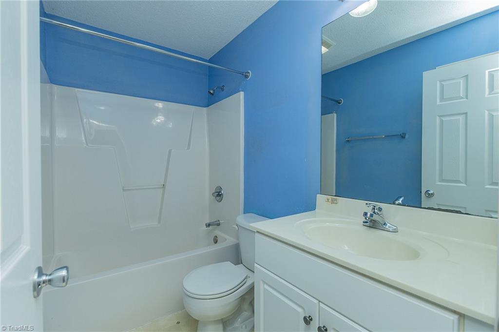 676 Old Castle Drive Property Photo 19