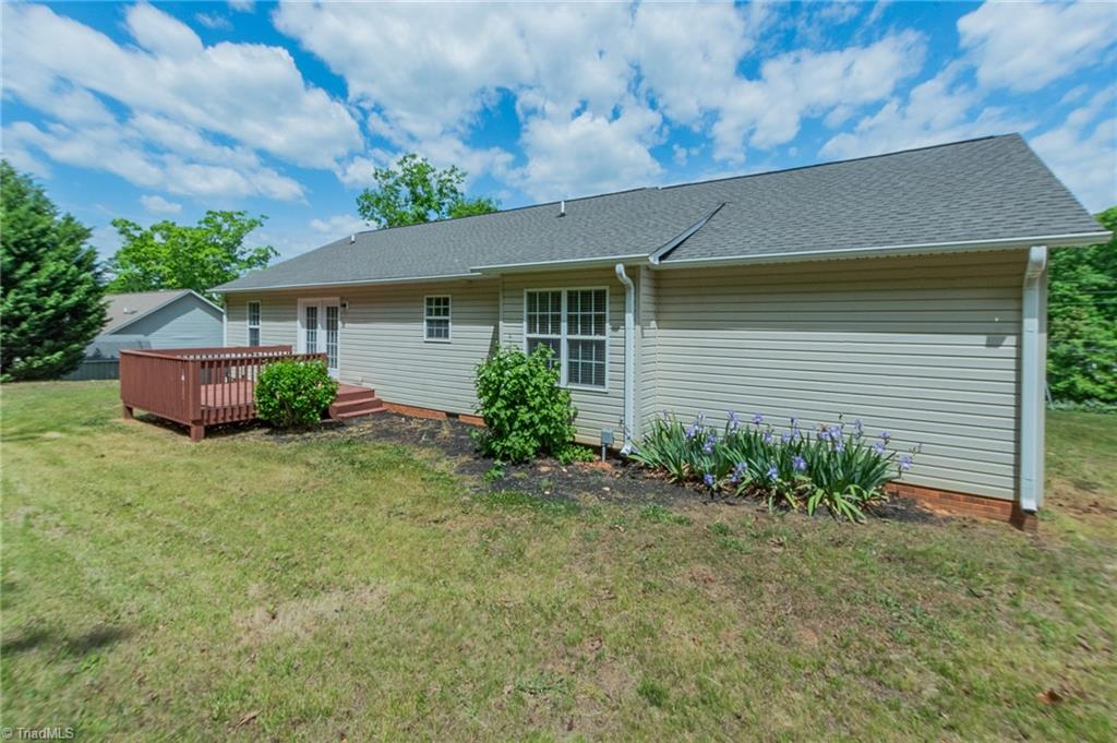 676 Old Castle Drive Property Photo 24
