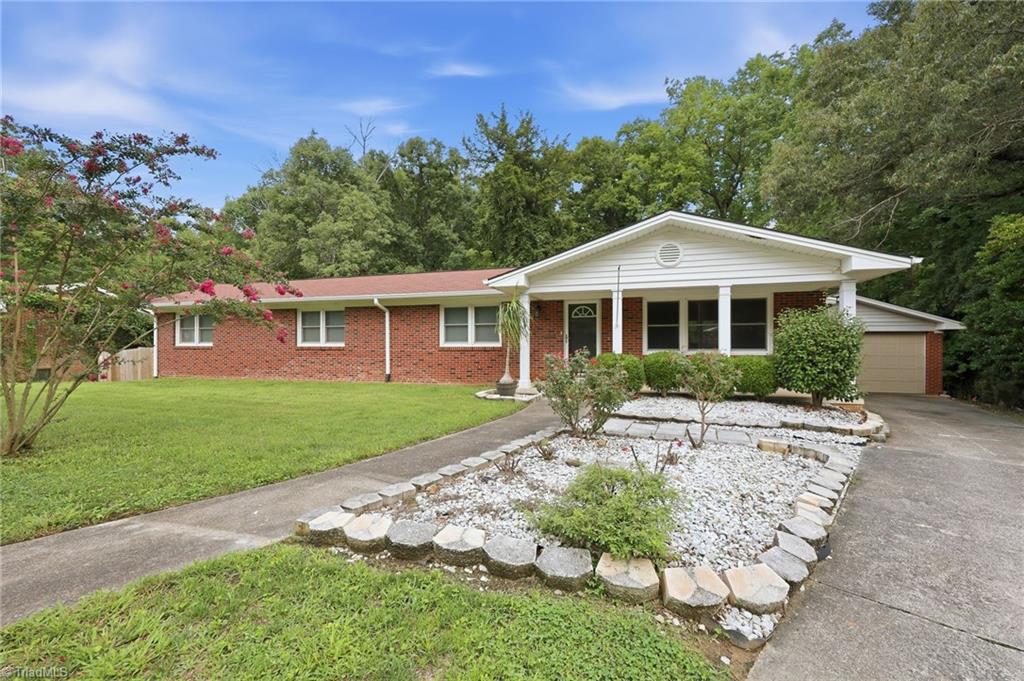614 Ridgeway Drive Property Photo 1