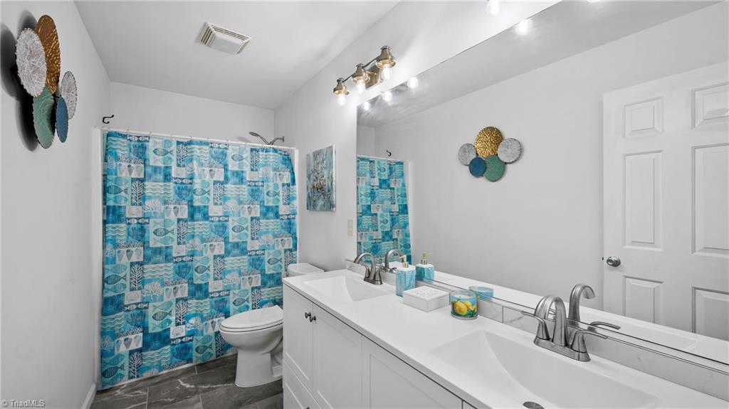 904 Edgewater Road Property Photo 33