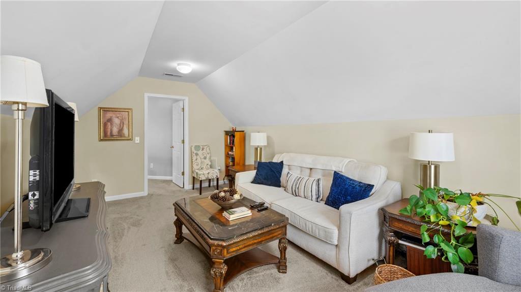 904 Edgewater Road Property Photo 35