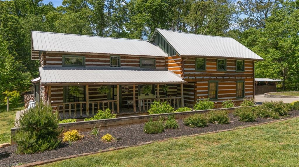9584 Creek Farm Road Property Photo 1