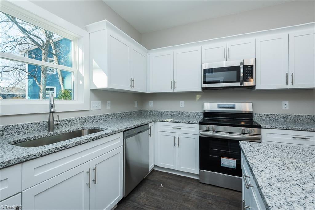 555 Pinnix Road Property Photo 11