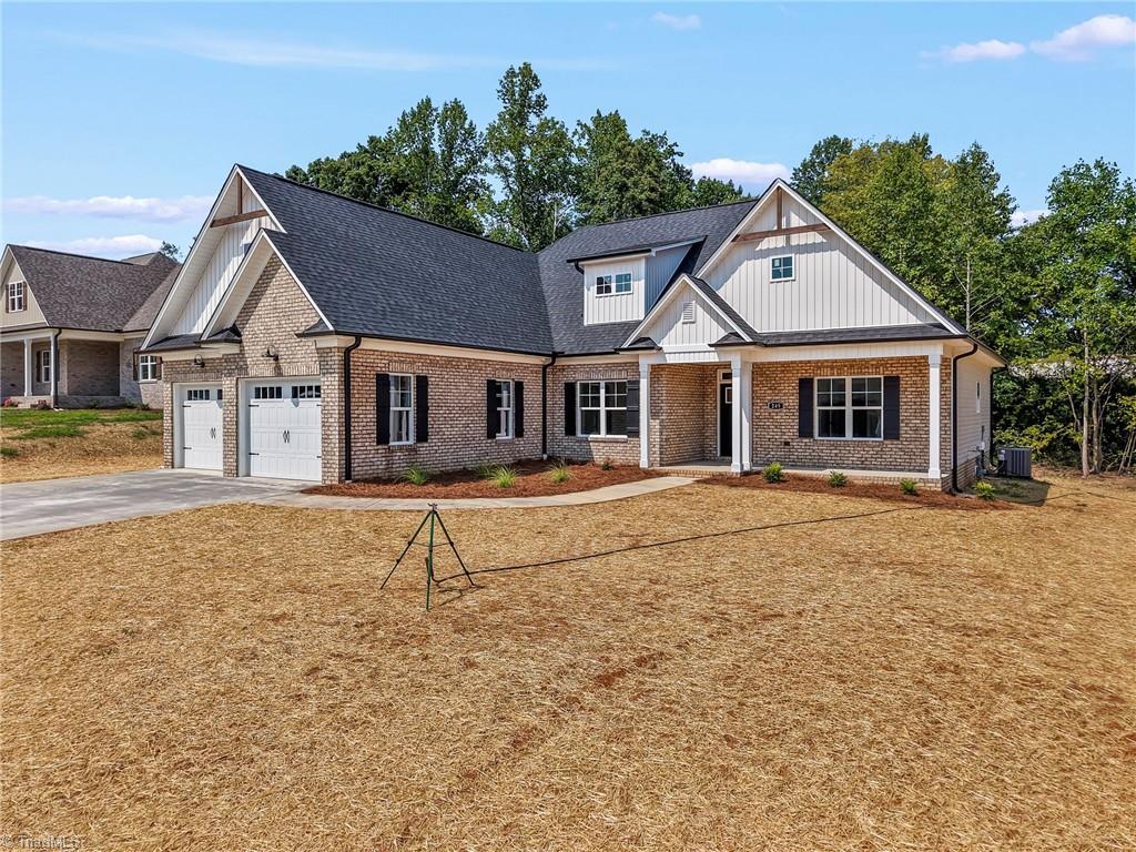 249 Cool Run Property Photo 2