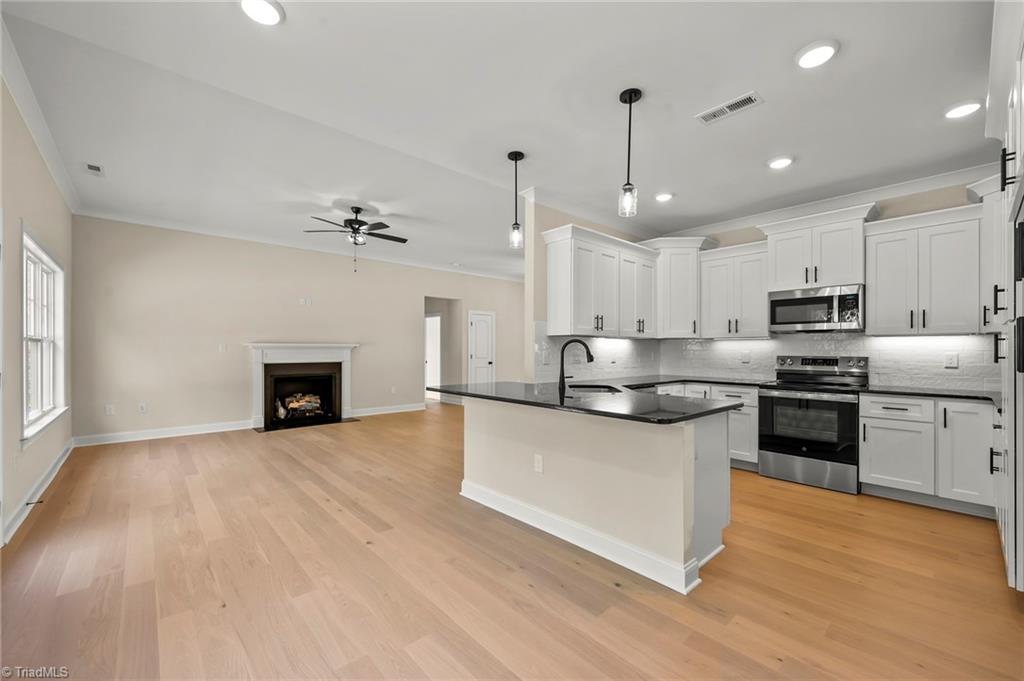 249 Cool Run Property Photo 9