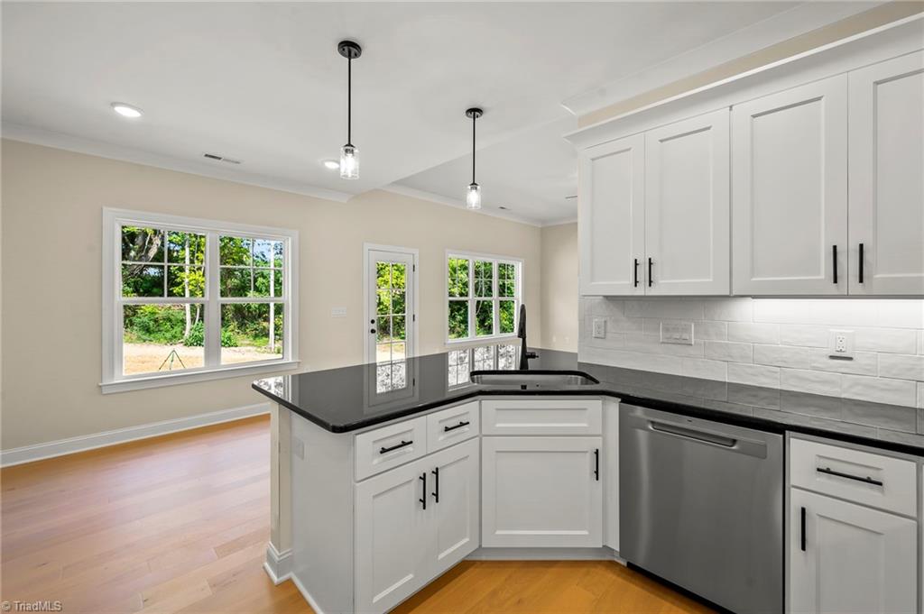 249 Cool Run Property Photo 12