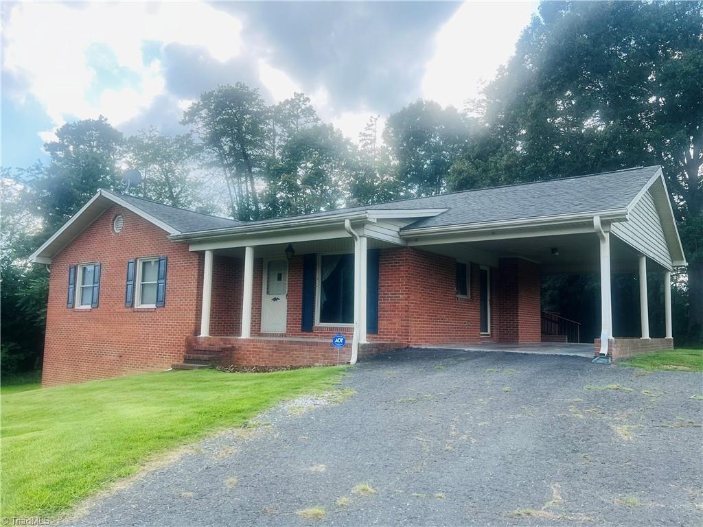505 Belvue Drive Property Photo 1