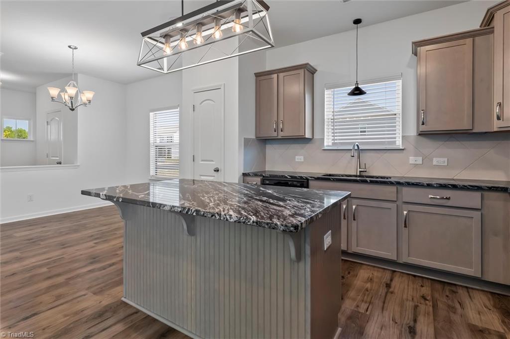 146 Centerpiece Drive Property Photo 11