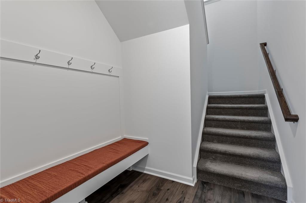 146 Centerpiece Drive Property Photo 16