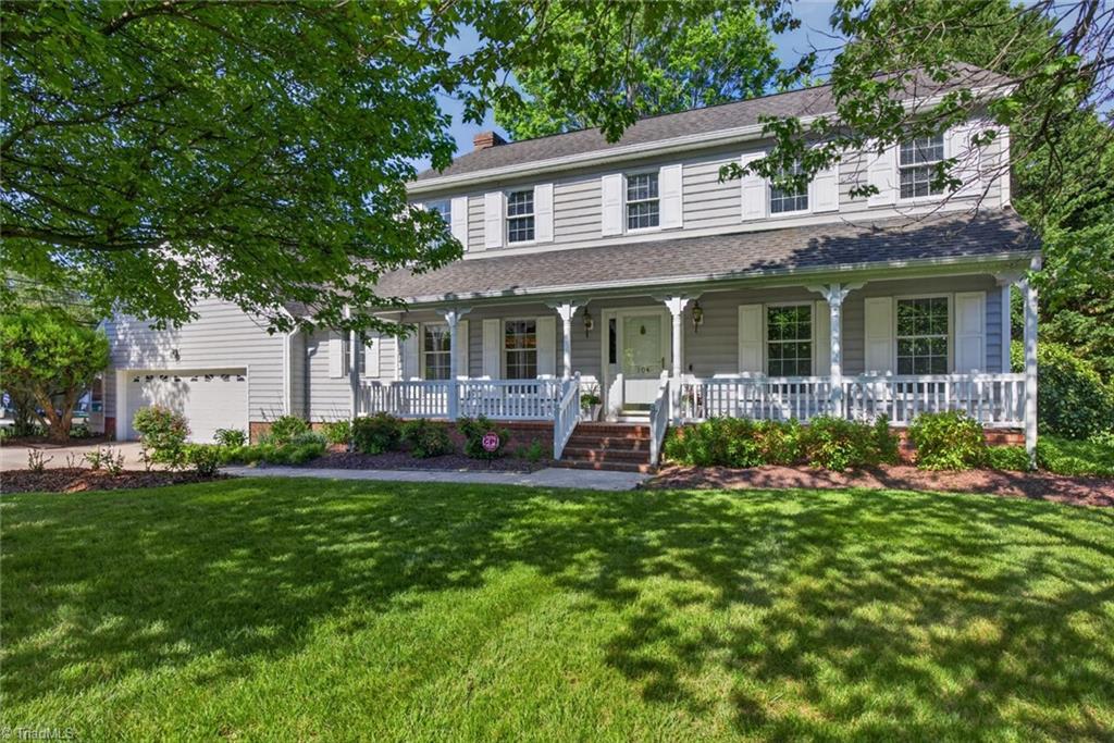 104 Meadowood Drive Property Photo 1