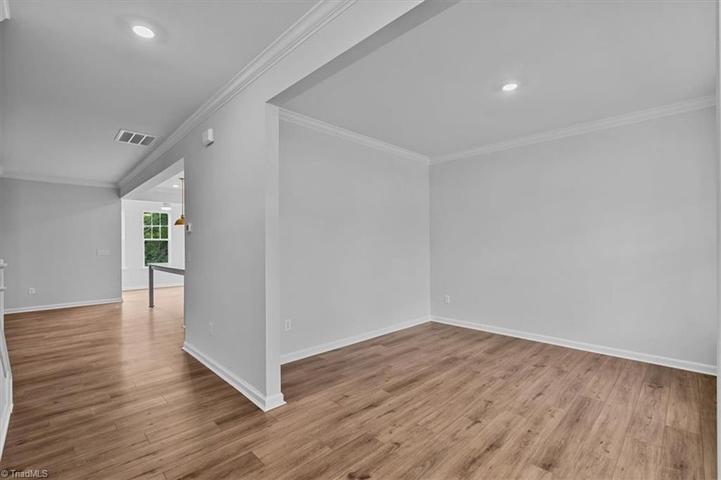 4532 Hanes Lake Drive Property Photo 4