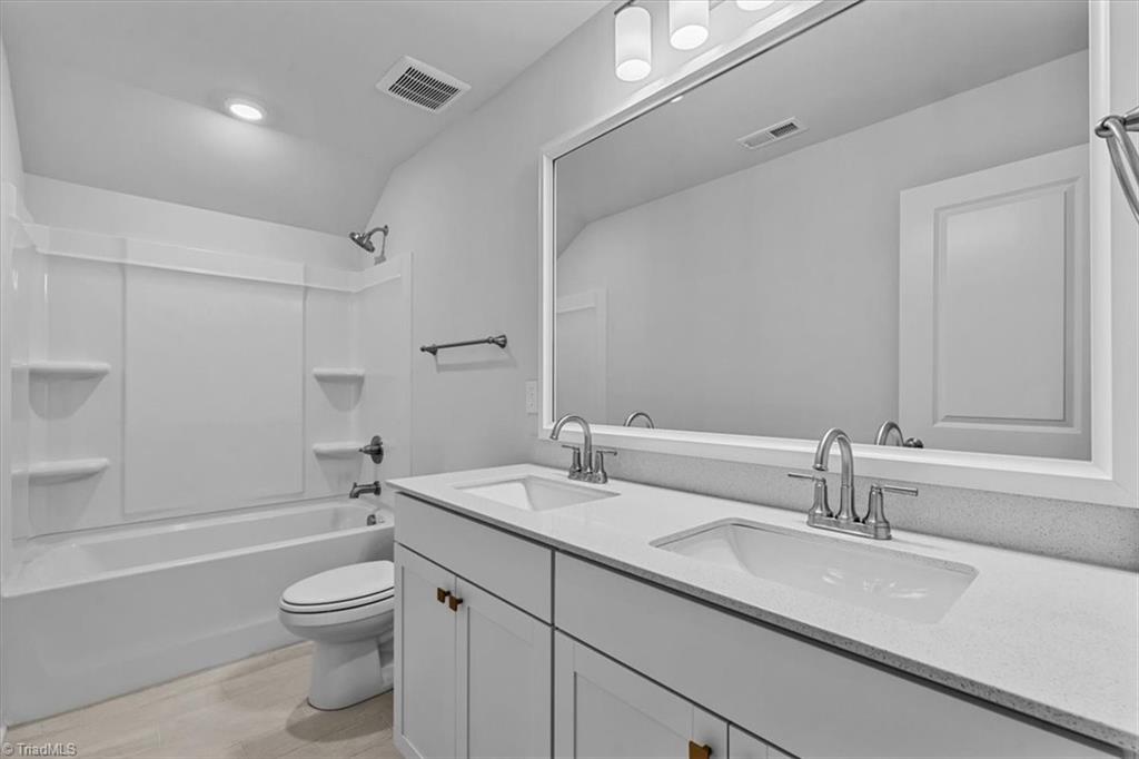 4532 Hanes Lake Drive Property Photo 31