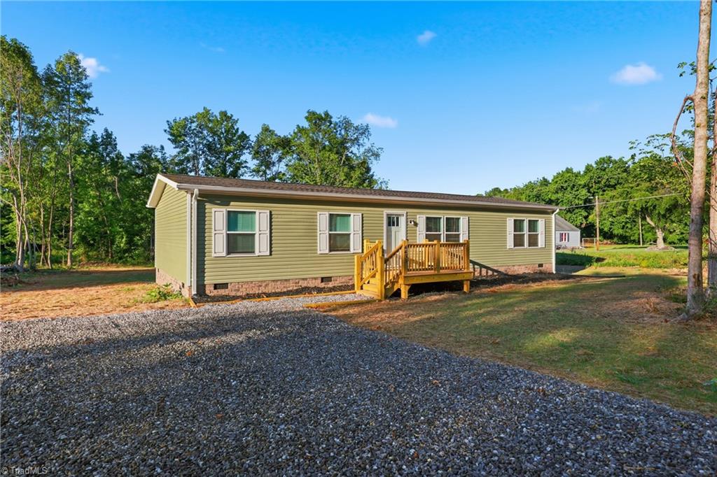 4433 Old Us Highway 421 Property Photo 1