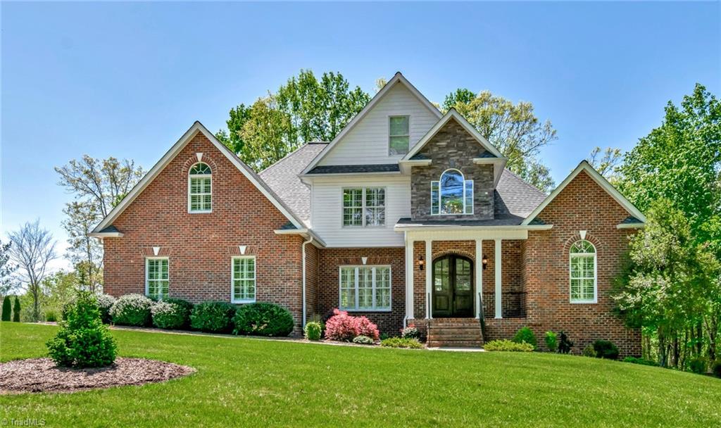 1660 Skyland Drive