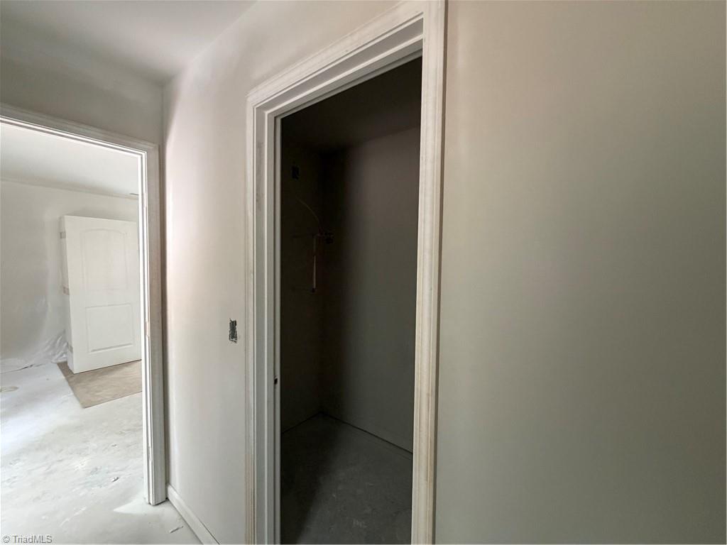 309 Price Street Property Photo 5