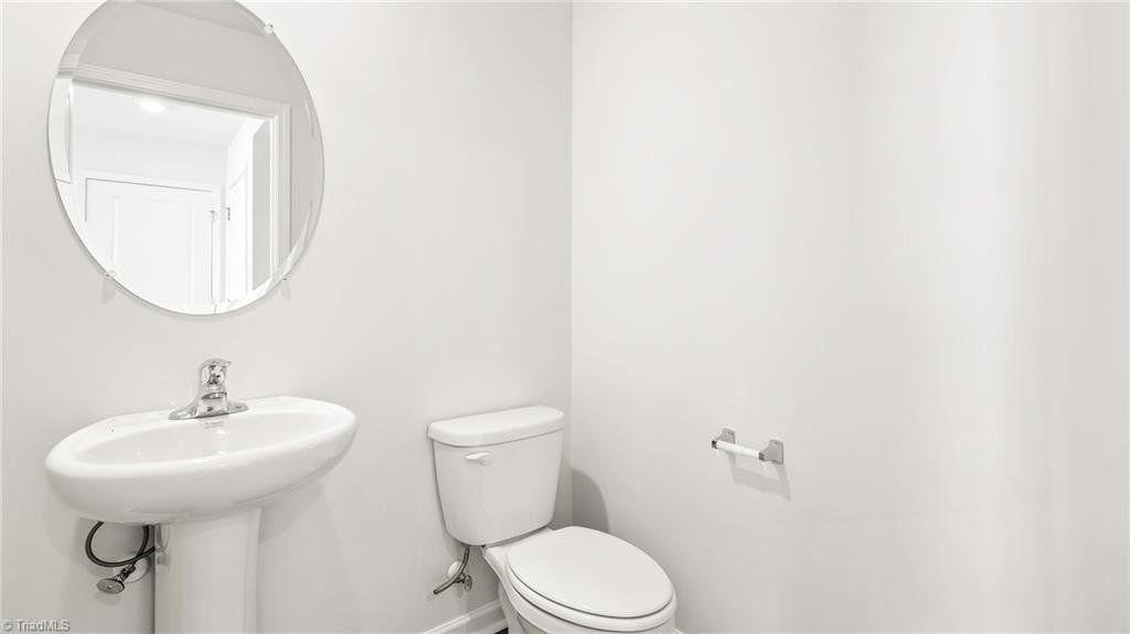 337 Middleton Drive Property Photo 4