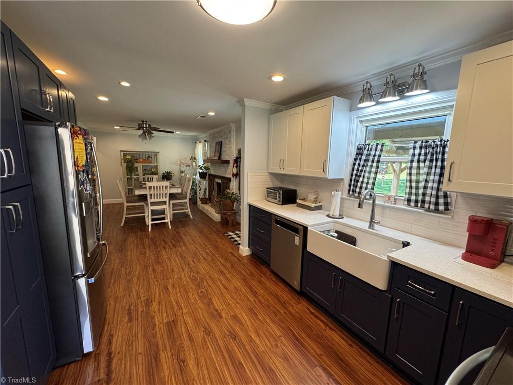2436 Wickham Road Property Photo 7