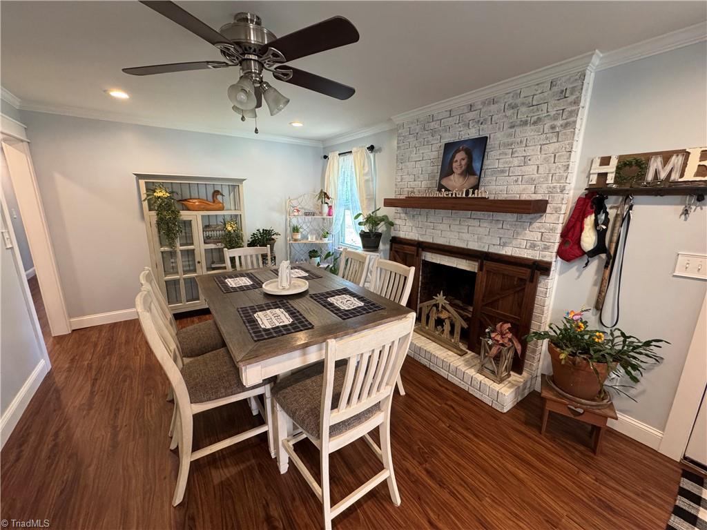 2436 Wickham Road Property Photo 8