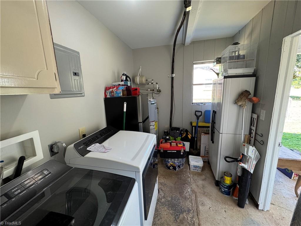 2436 Wickham Road Property Photo 31