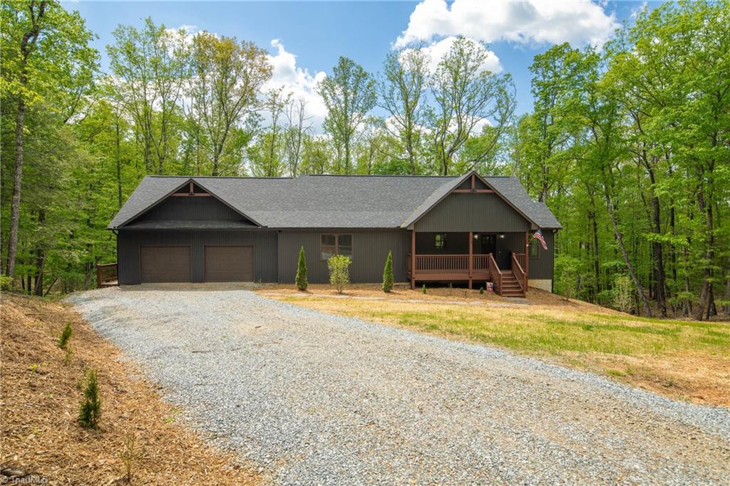 115 Pine Burr Drive Property Photo 1