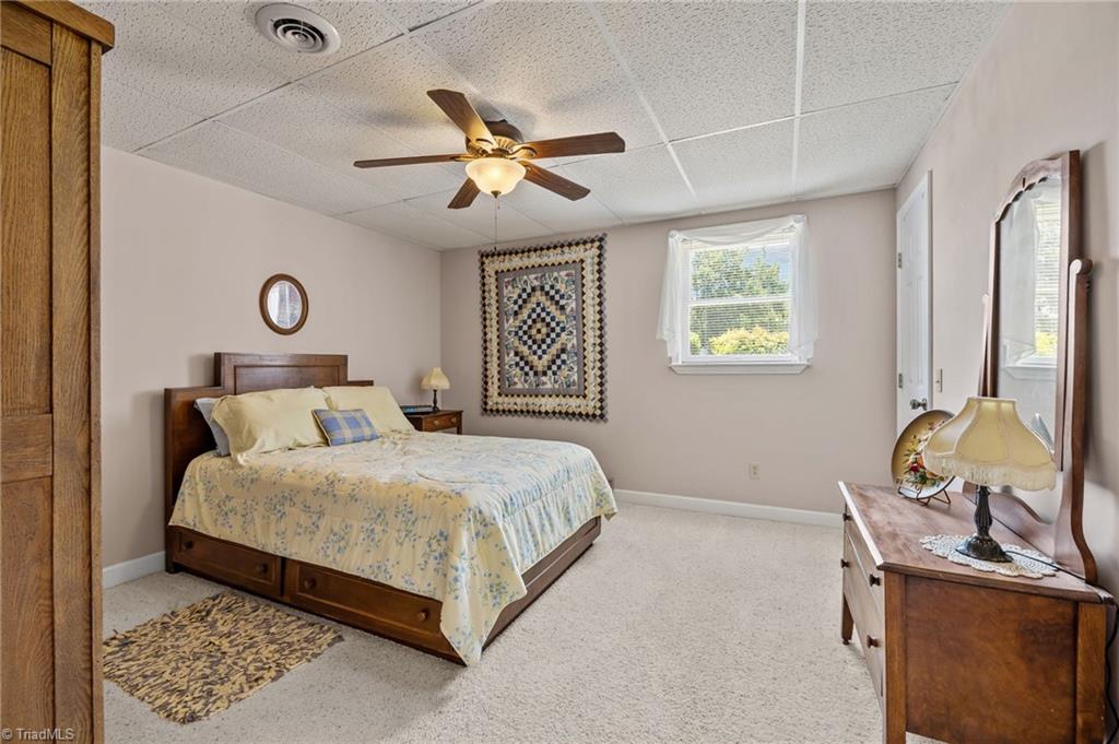 786 Central Road Property Photo 38