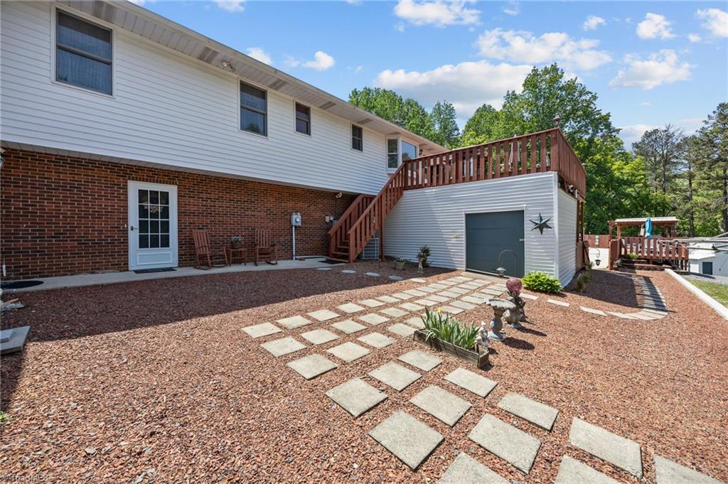 786 Central Road Property Photo 49