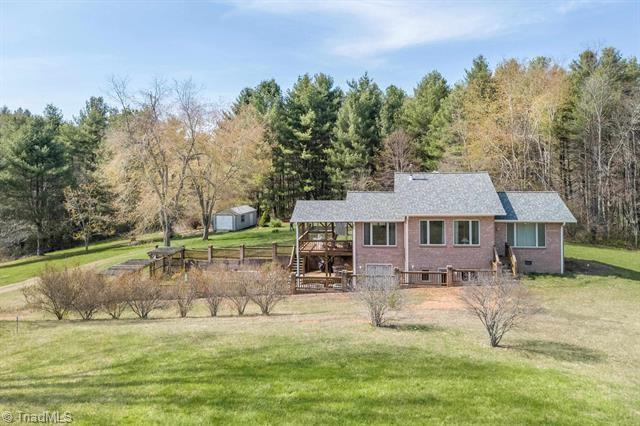 931 Maple Shade Road Property Photo 12