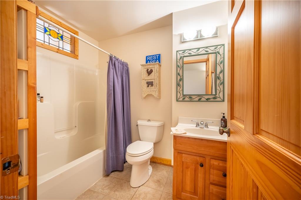 931 Maple Shade Road Property Photo 31