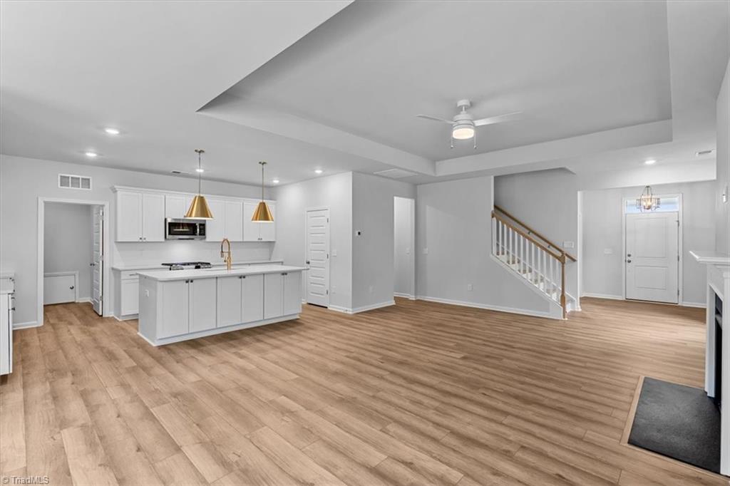 455 Yarrow Drive Property Photo 12