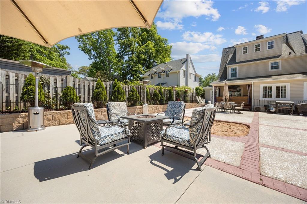 638 Colonial Drive Property Photo 44