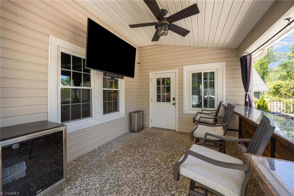 638 Colonial Drive Property Photo 46