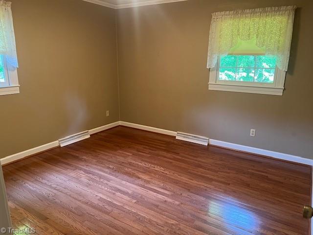 2 Echoview Circle Property Photo 10