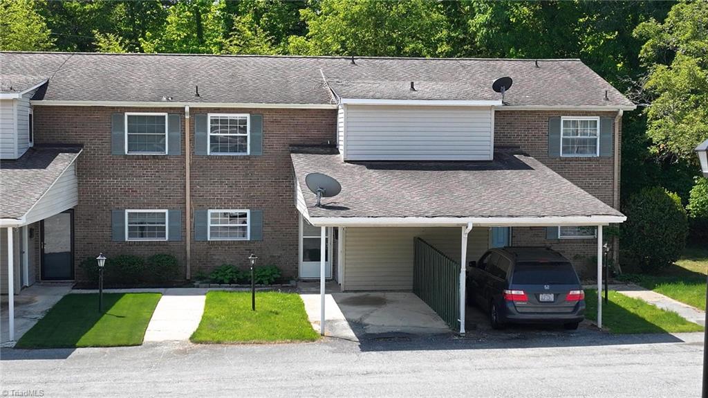 2214 Shadow Valley Road Property Photo 1
