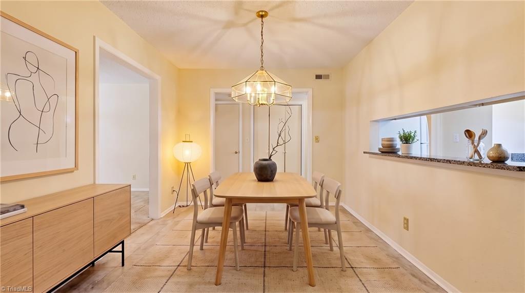 2214 Shadow Valley Road Property Photo 9