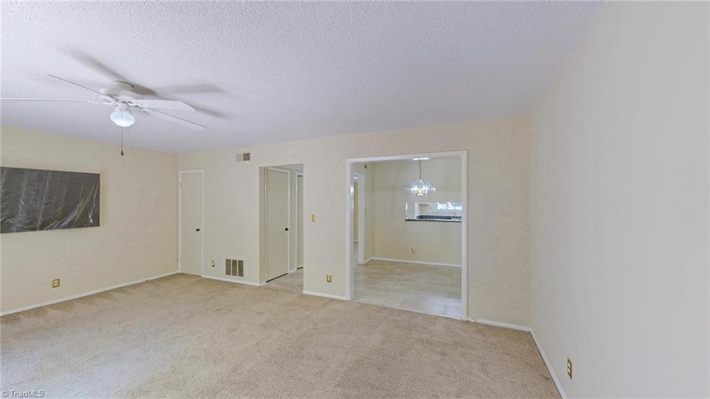 2214 Shadow Valley Road Property Photo 14